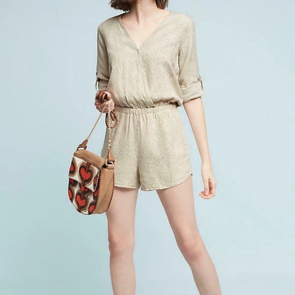 Anthropologie Cloth & Stone medium Snake Print Long Sleeve Romper Linen boho bea